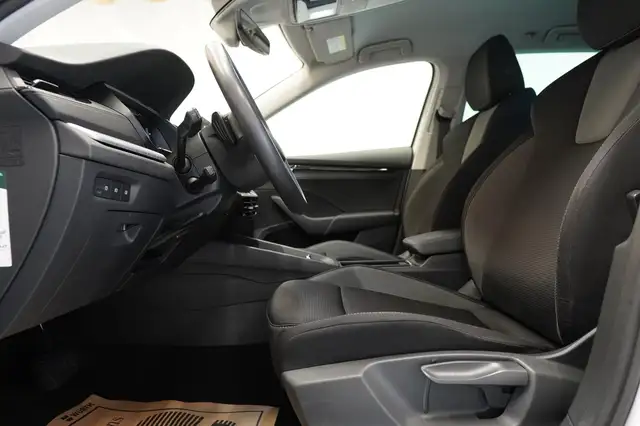 Skoda Octavia view 16