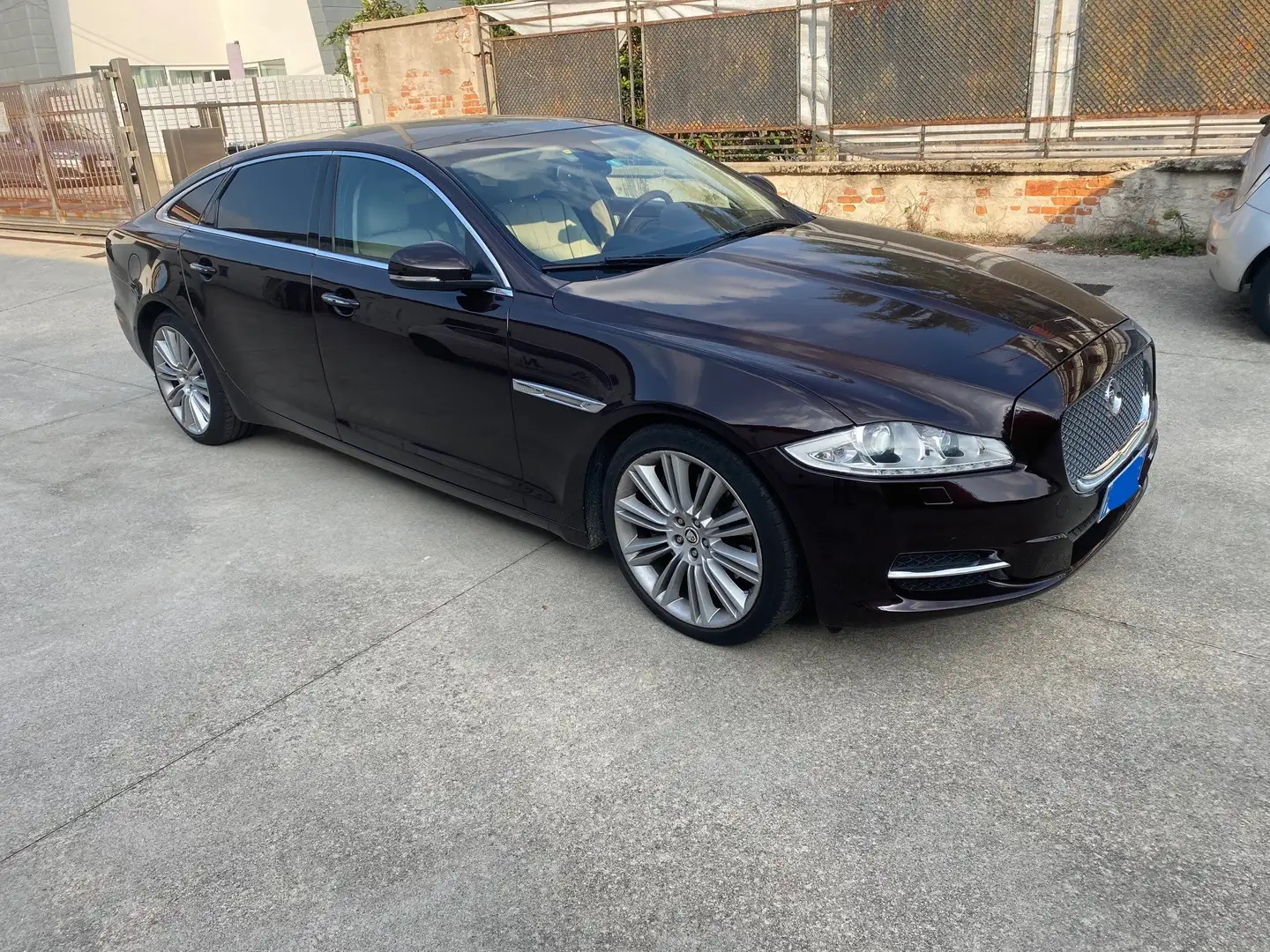 Jaguar XJ XJ 5.0 LWB PORTFOLIO Brun - 2
