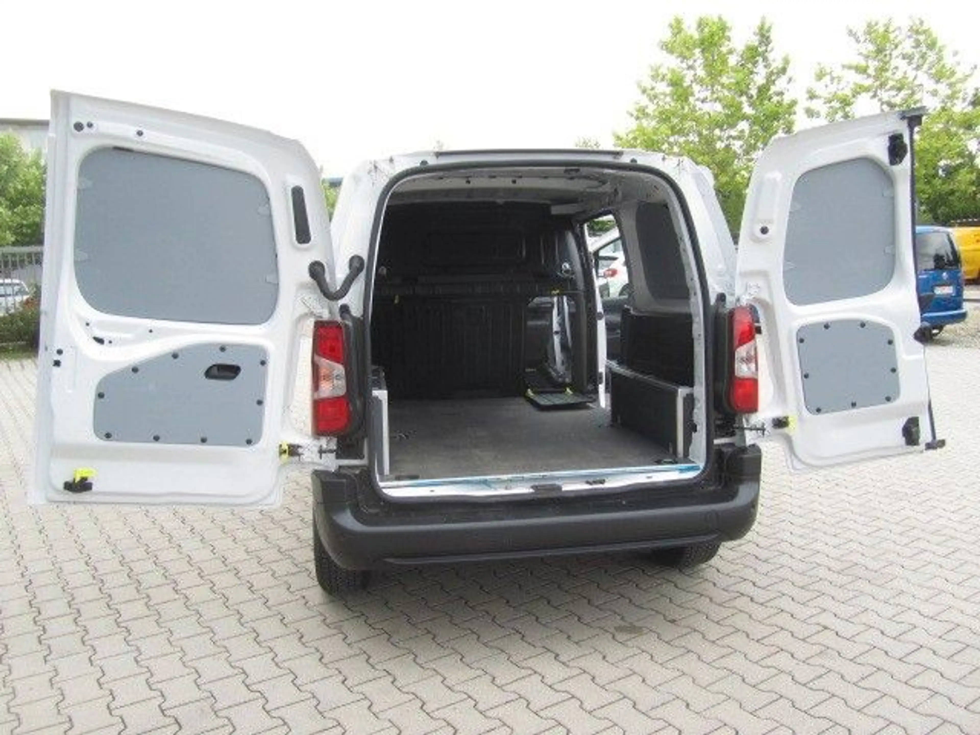 Fiat Doblo Doblò KaWa L2 Heavy 1.5 BlueHDi 96 kW,  Extras — photo 7