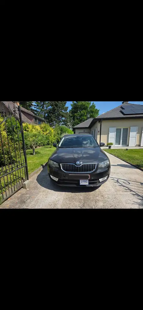 Skoda Octavia Octavia 1.6 CR TDi Style (EU6.2) Noir - 1