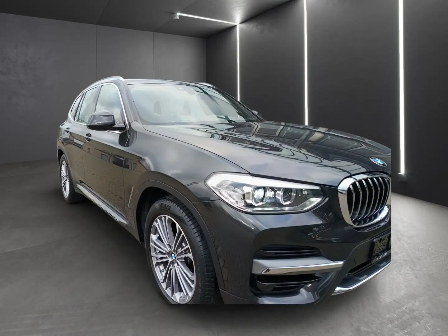 BMW X3 xDrive20d Luxury Line+LIVE COCKPIT PRO+HEAD UP+PAN Grijs - 2