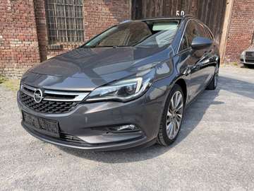 1.4 Turbo Sportstourer Innovation *Navi* AHK *