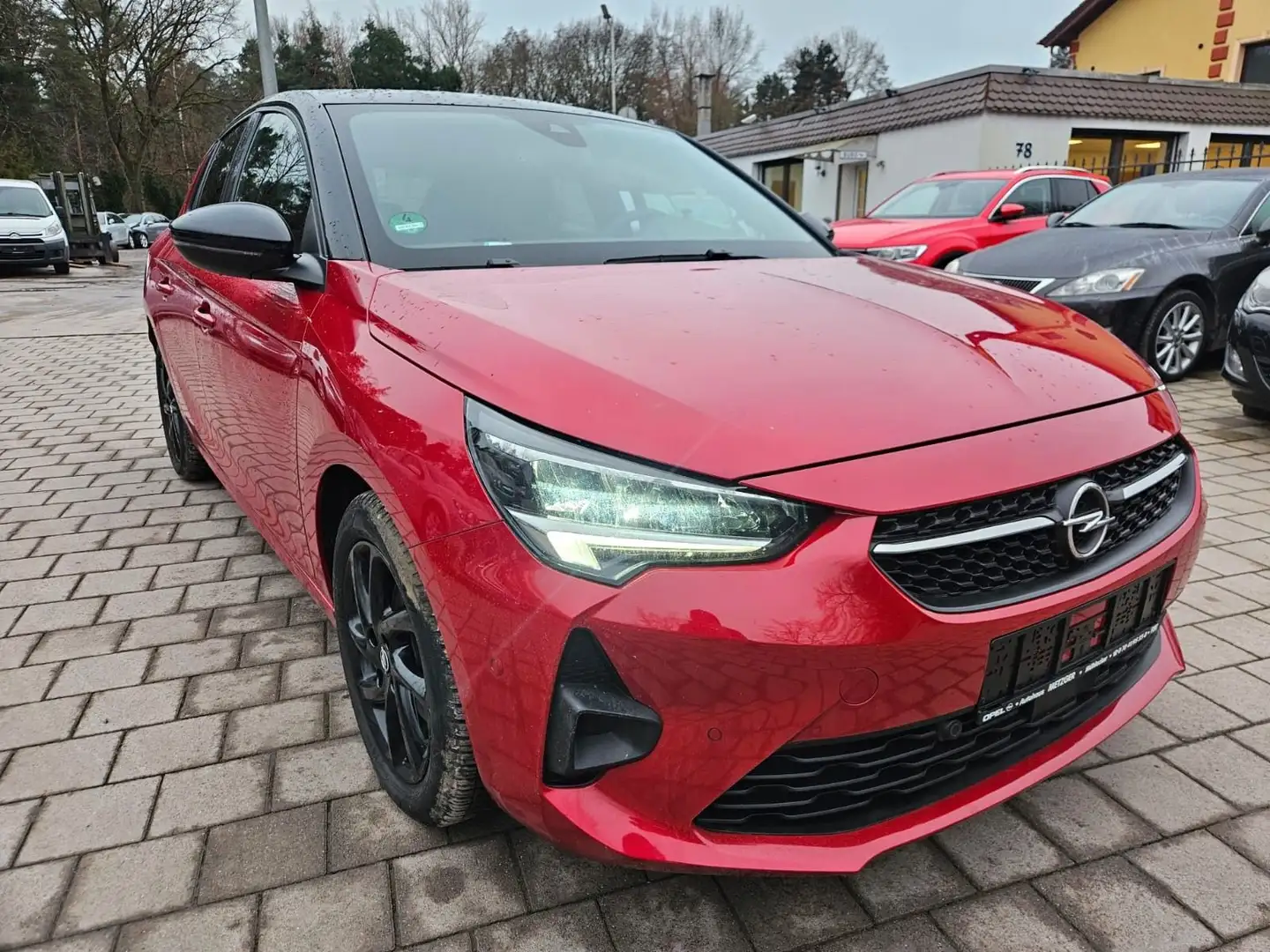 Opel Corsa F GS Line Rot - 1