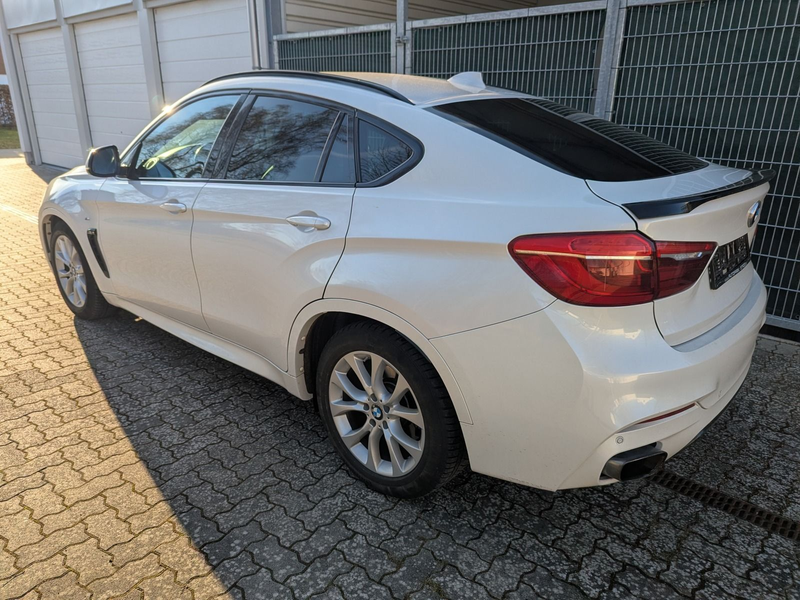 BMW X6 xDrive50i *Softclose*Vollleder*Adaptiv* — photo 5