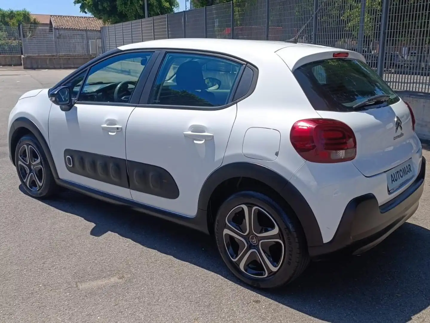 Citroen C3 C3 1.2 puretech Feel 82cv neopatentati Weiß - 2