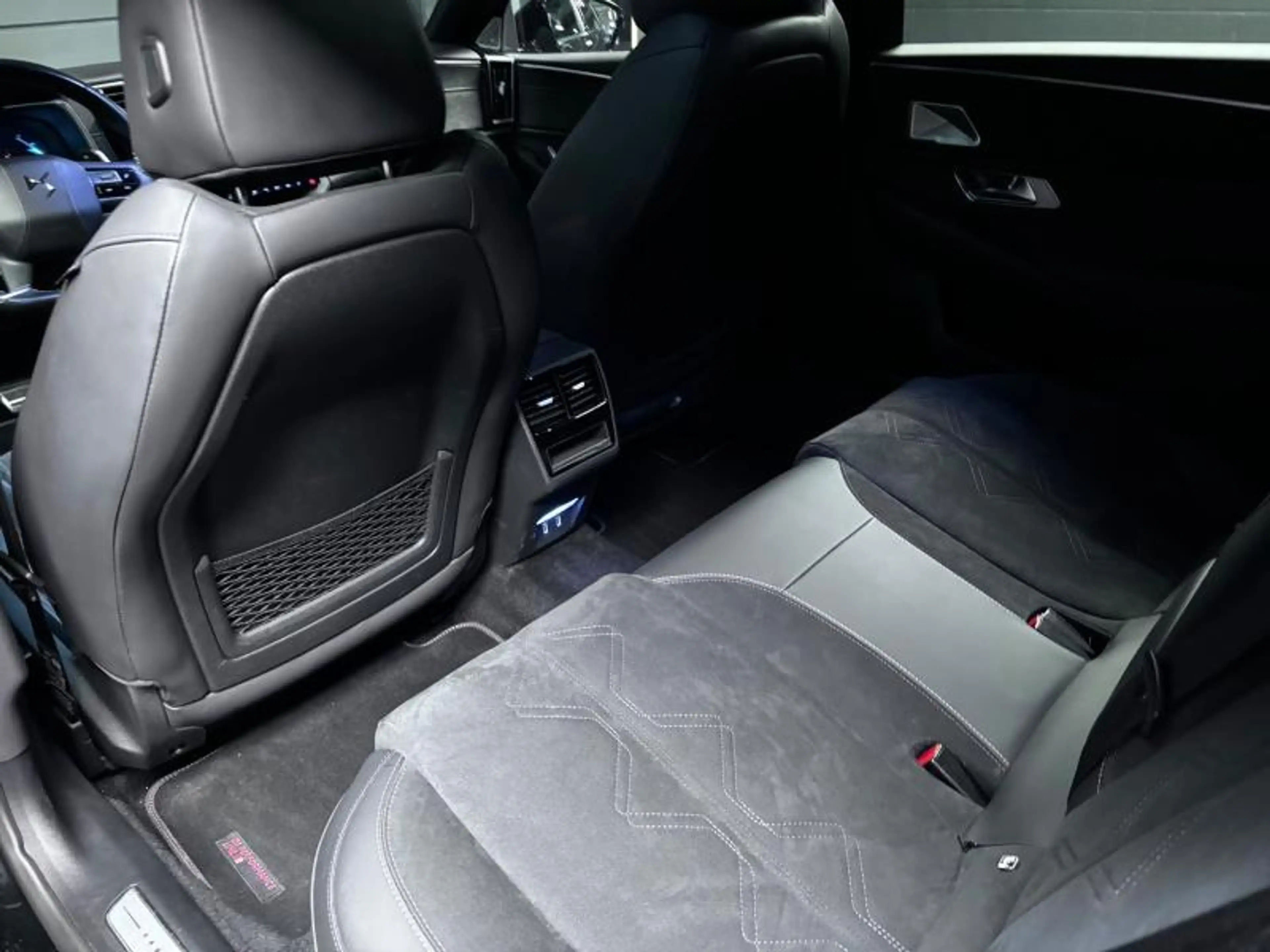 DS Automobiles DS 9 E-TENSE PERFORMANCE LINE + — photo 9