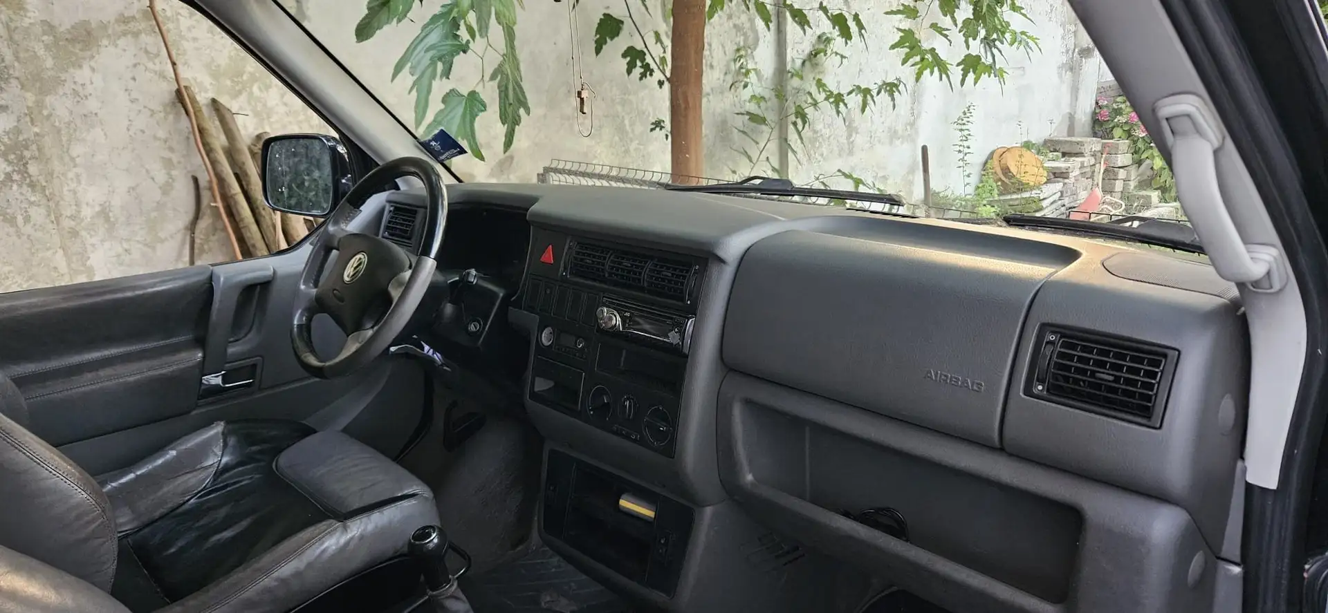 Volkswagen T4 Multivan 2.5 tdi c/2airbag,abs 150cv Negru - 1