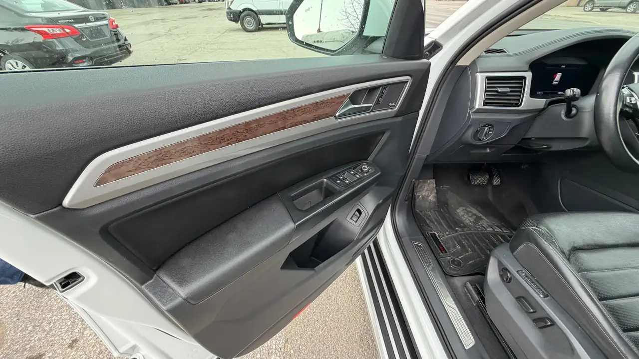 Volkswagen Atlas снимка Volkswagen Atlas