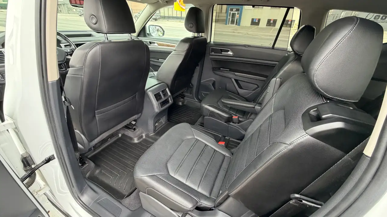 Volkswagen Atlas снимка Volkswagen Atlas