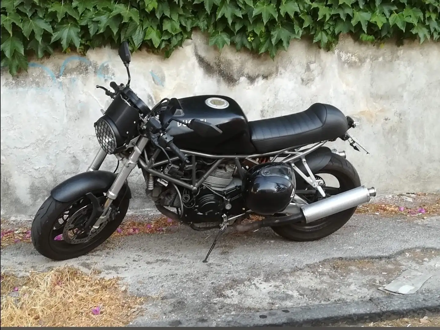 Ducati 1000 SS Чорний - 1
