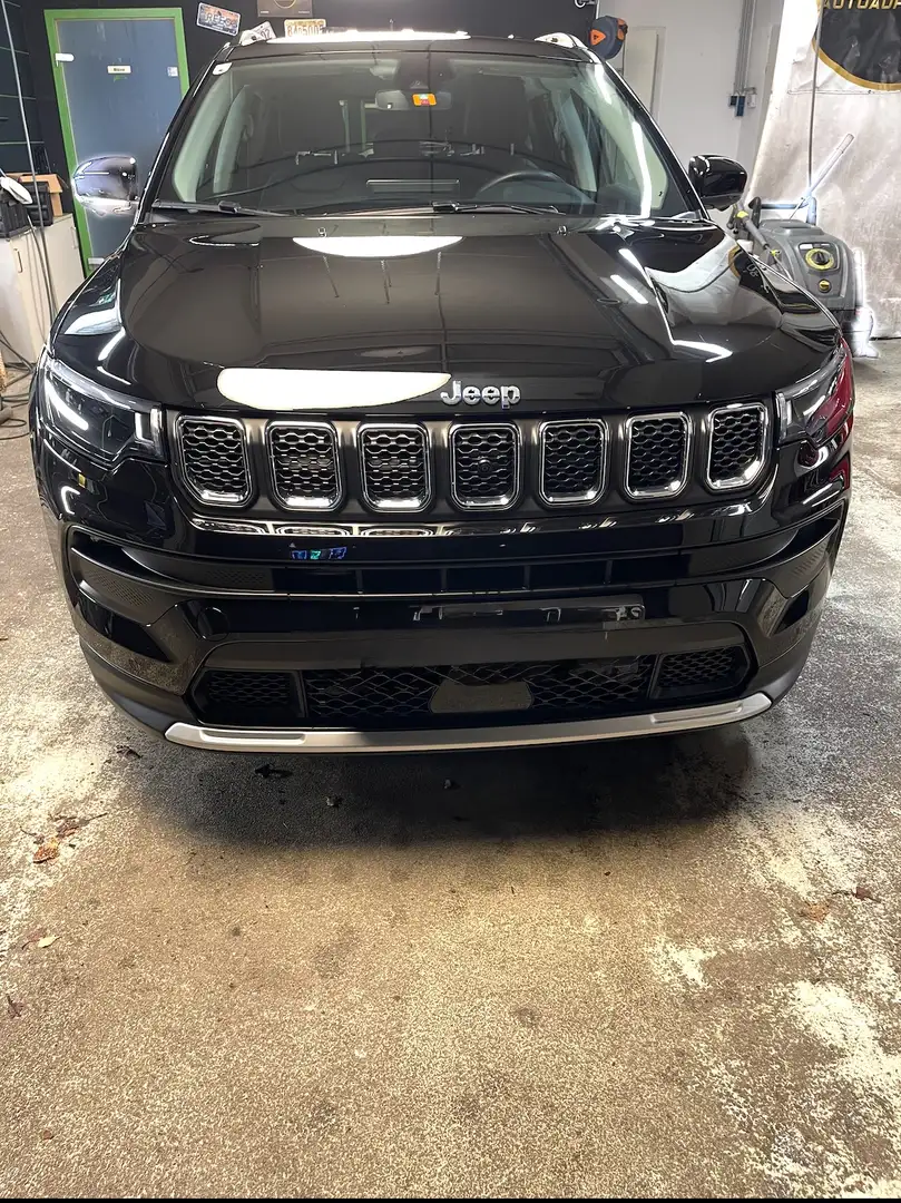 Jeep Compass Hybrid Limited Schwarz - 1