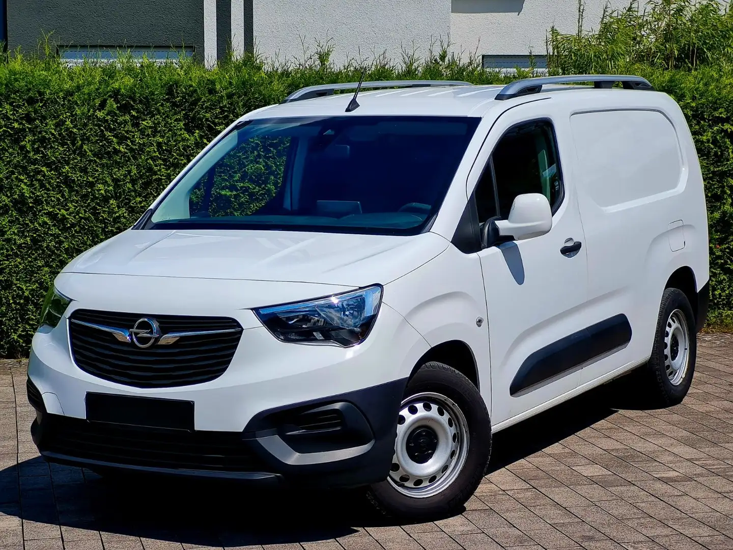 Opel Combo Cargo Edition XL *LANG, 800kg Nutzl., AHK* Weiß - 1