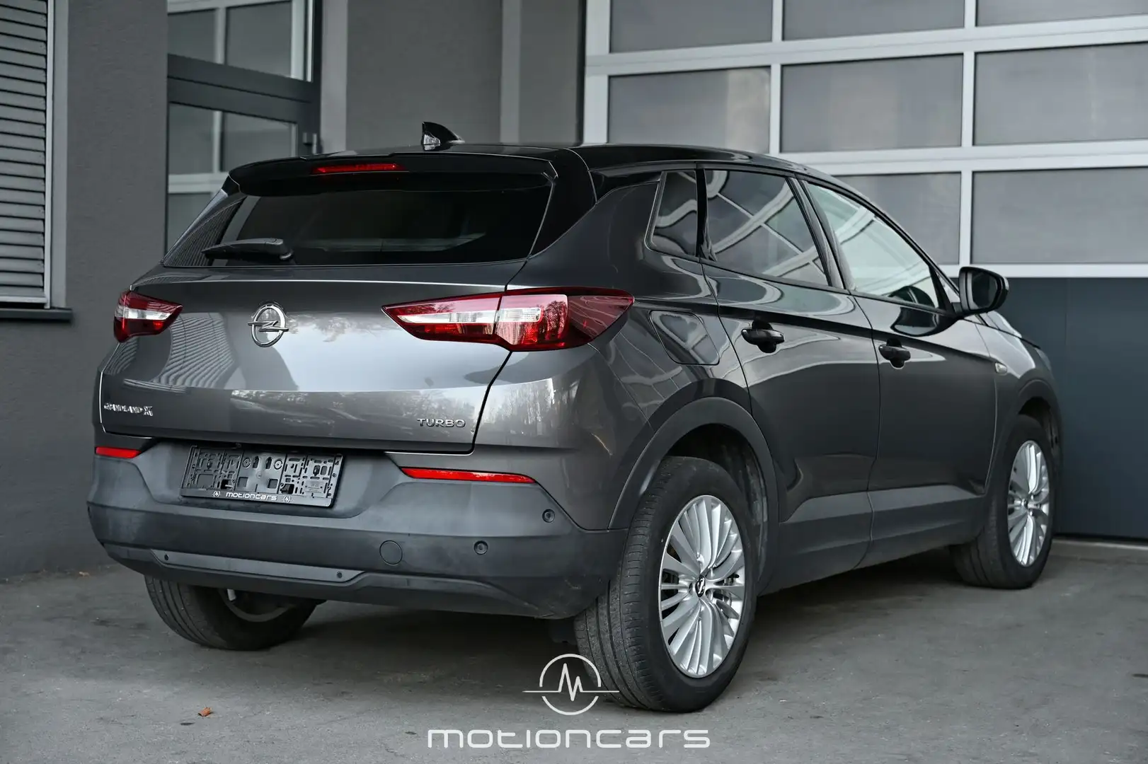 Opel Grandland X 1.2 Turbo Design Line Pickerl NEU Grau - 2