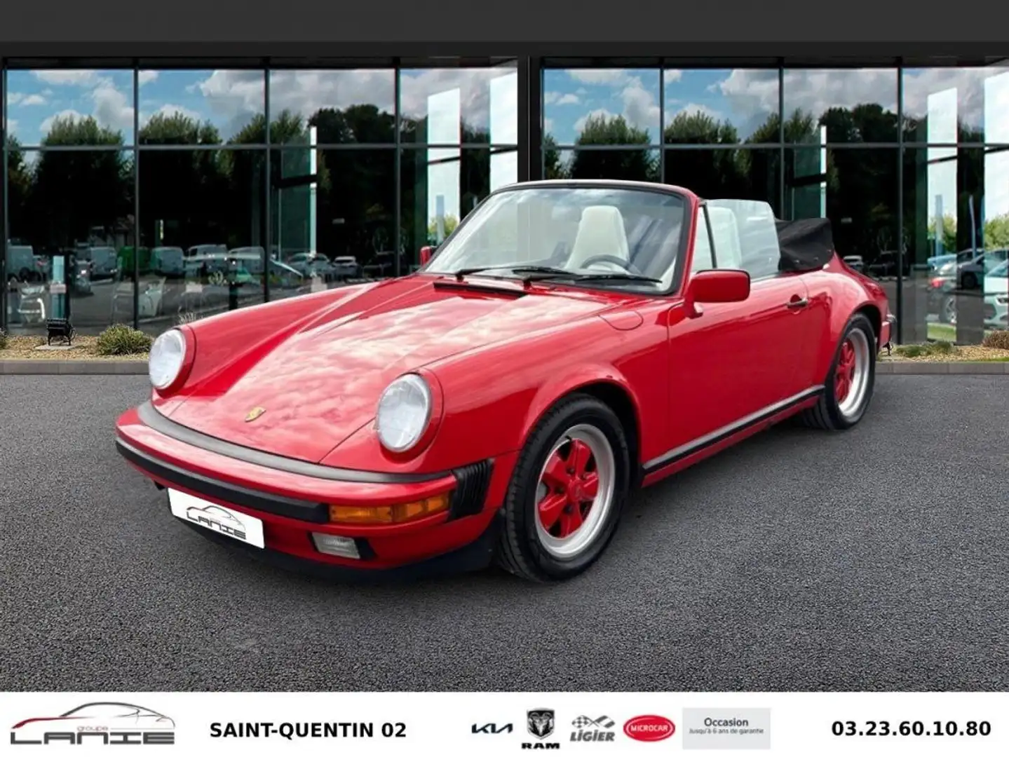 Porsche 911 Cabriolet Carrera Rouge - 1