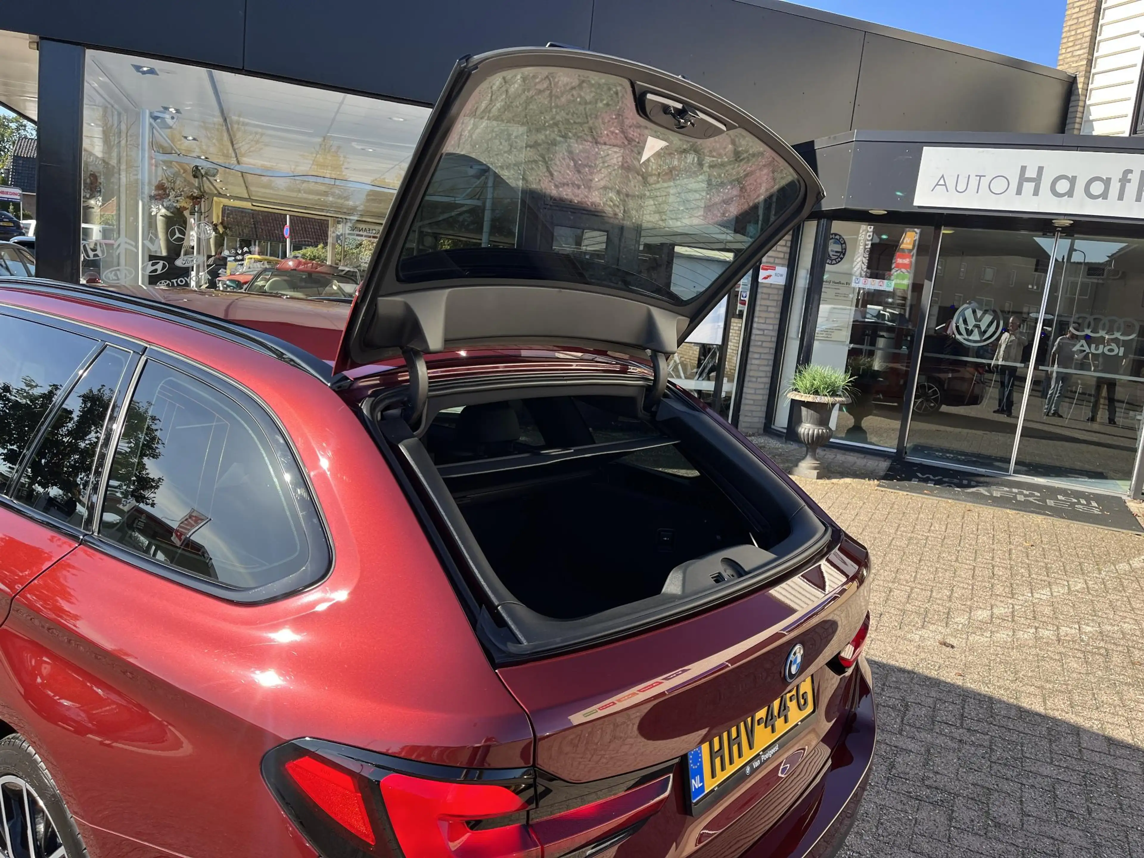 BMW 530 5-serie Touring 530e Business Edition Plus Plug In — photo 9