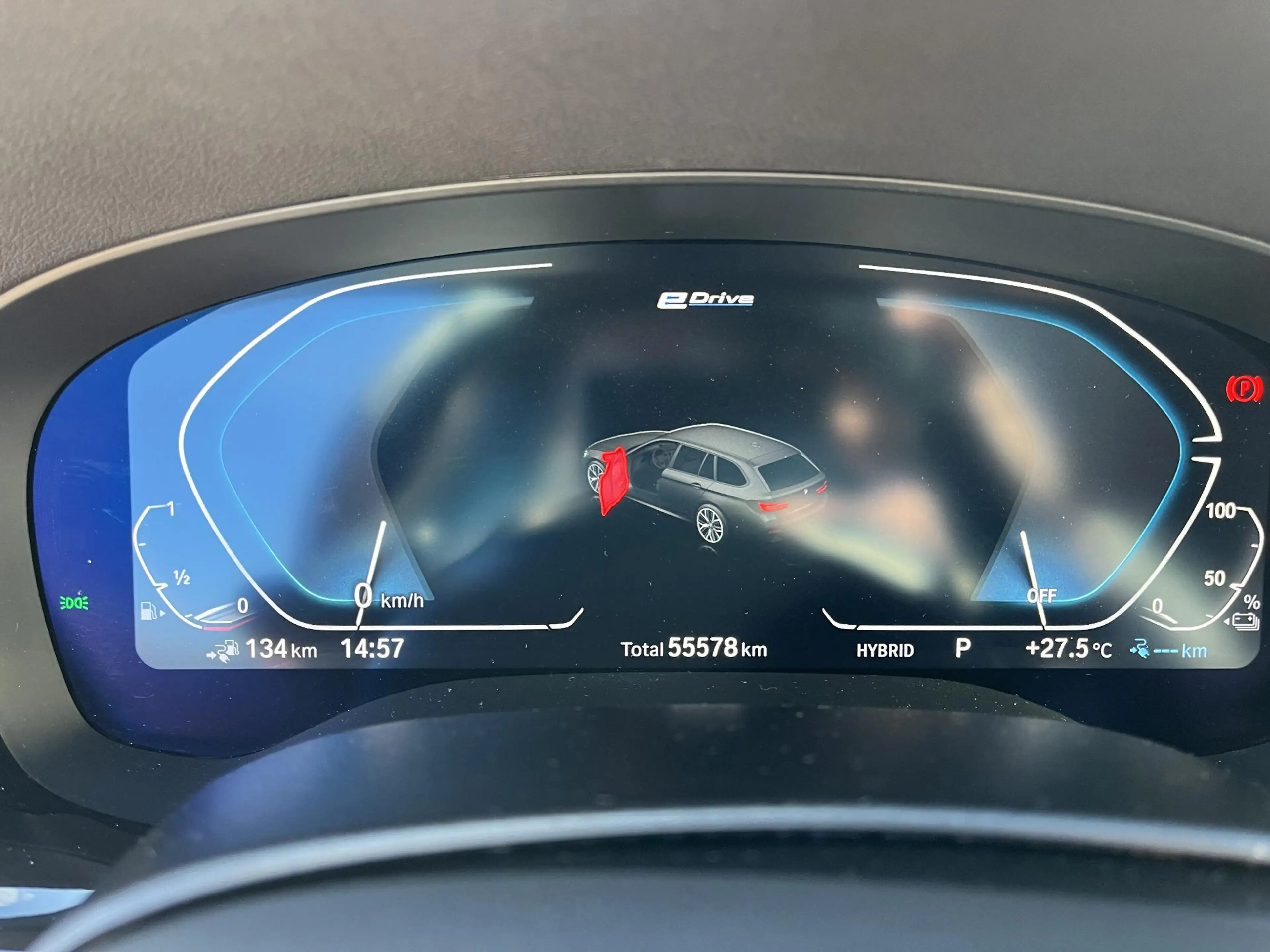 BMW 530 5-serie Touring 530e Business Edition Plus Plug In — photo 6