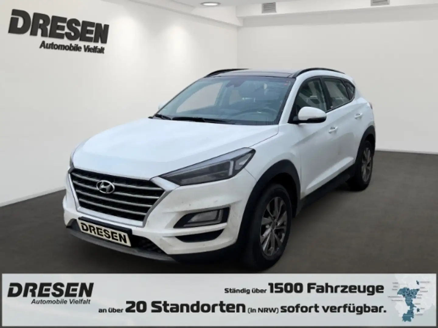 Hyundai TUCSON Style 2WD Automatik El. Panodach Navi Soundsystem Blanc - 1