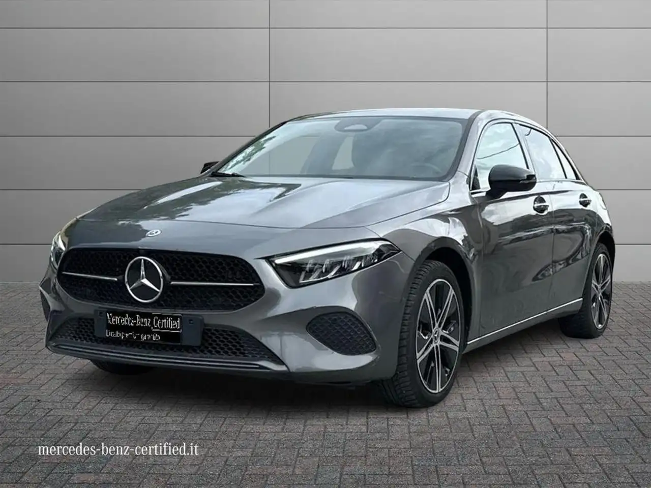 Mercedes-Benz A 250