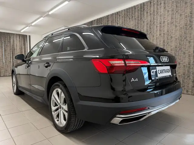 Audi A4 view 6
