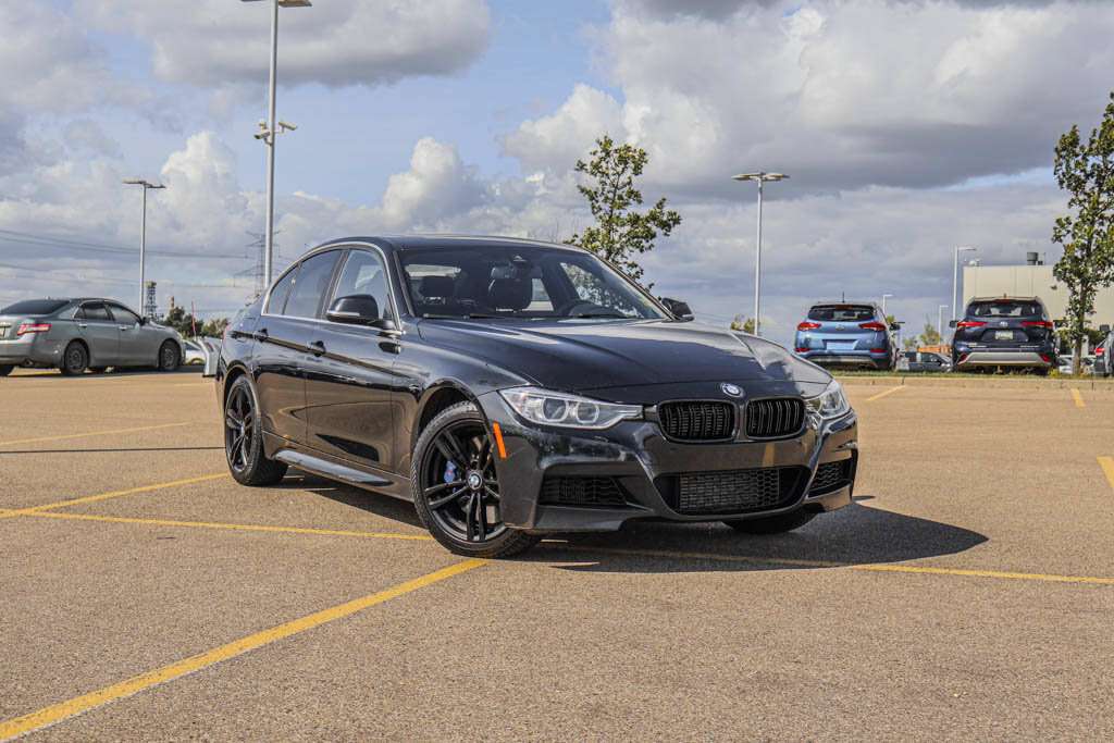 2015 BMW 3 Series 335i xDrive M Sport 3.0T | M Performance — снимка 1