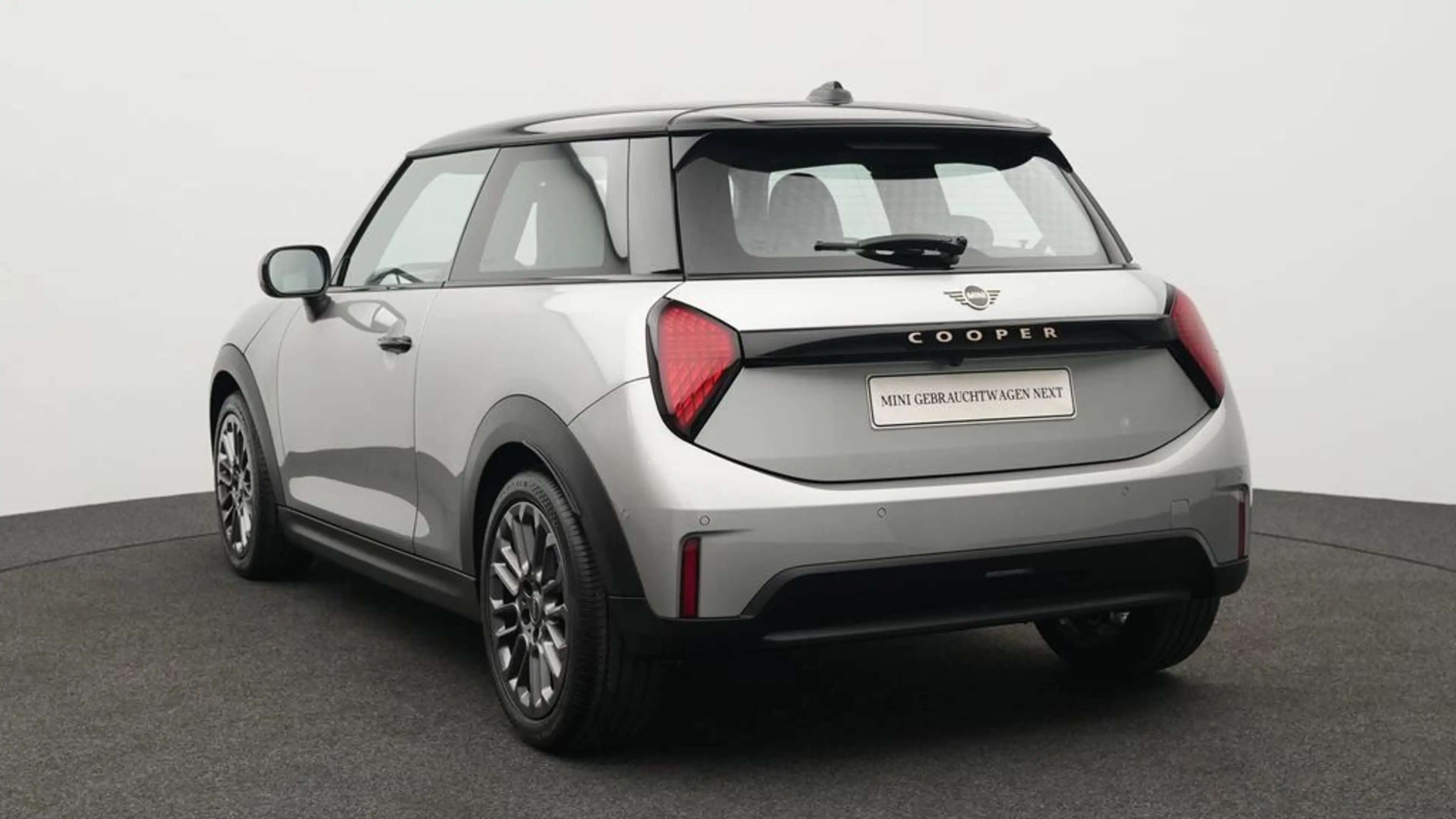 MINI Cooper C Favoured Trim — photo 4