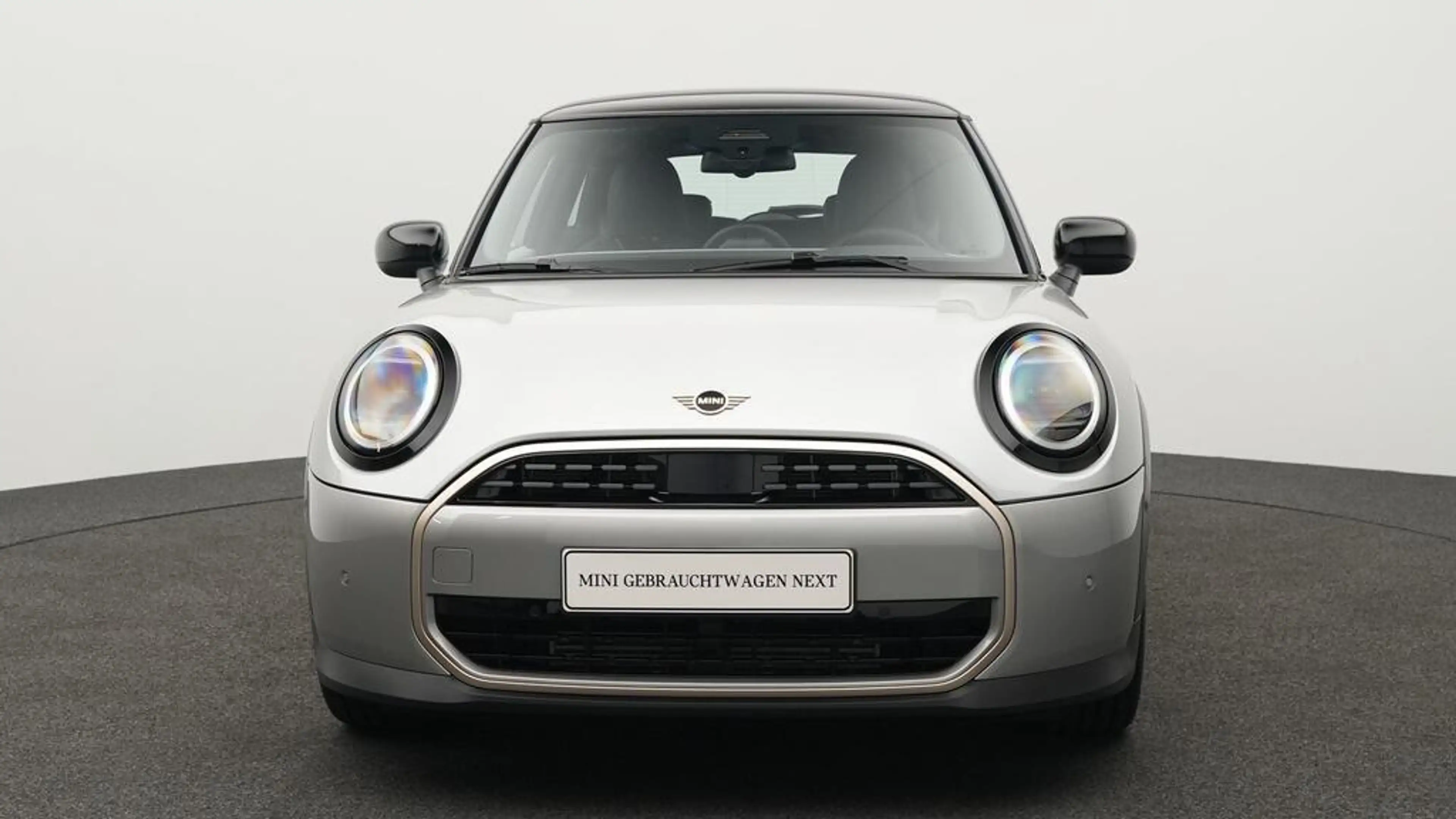 MINI Cooper C Favoured Trim — photo 15