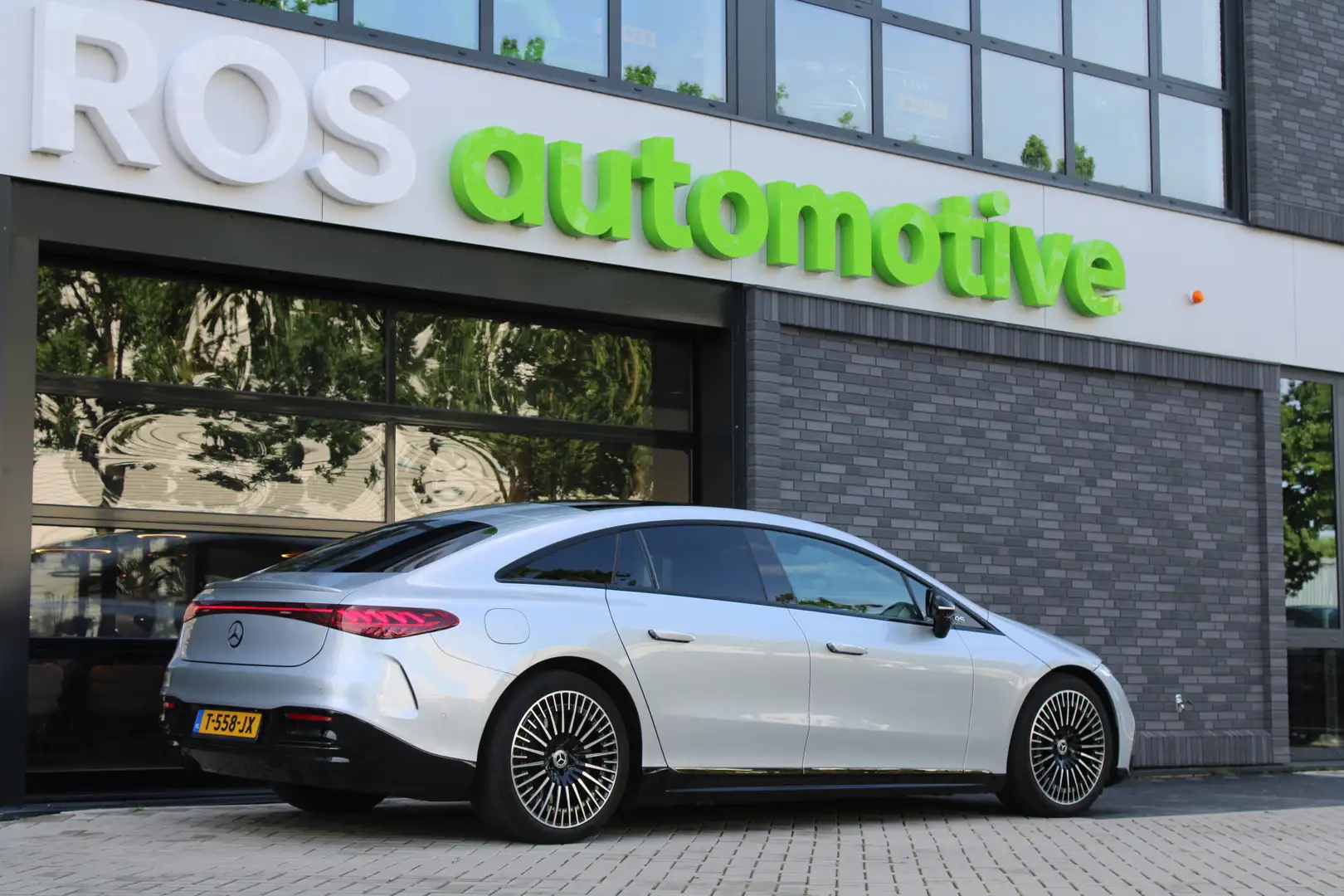 Mercedes-Benz EQS 450+ AMG Line 108 kWh | VOL! | EXECUTIVE PACK | 4X Grijs - 2
