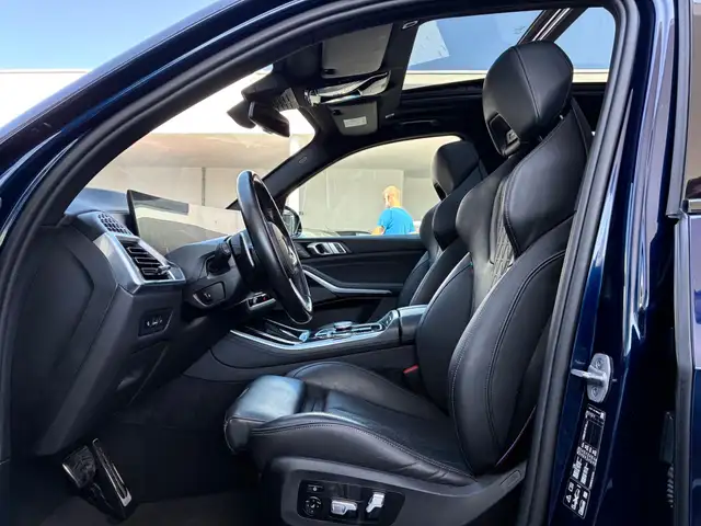 BMW X5 view 12