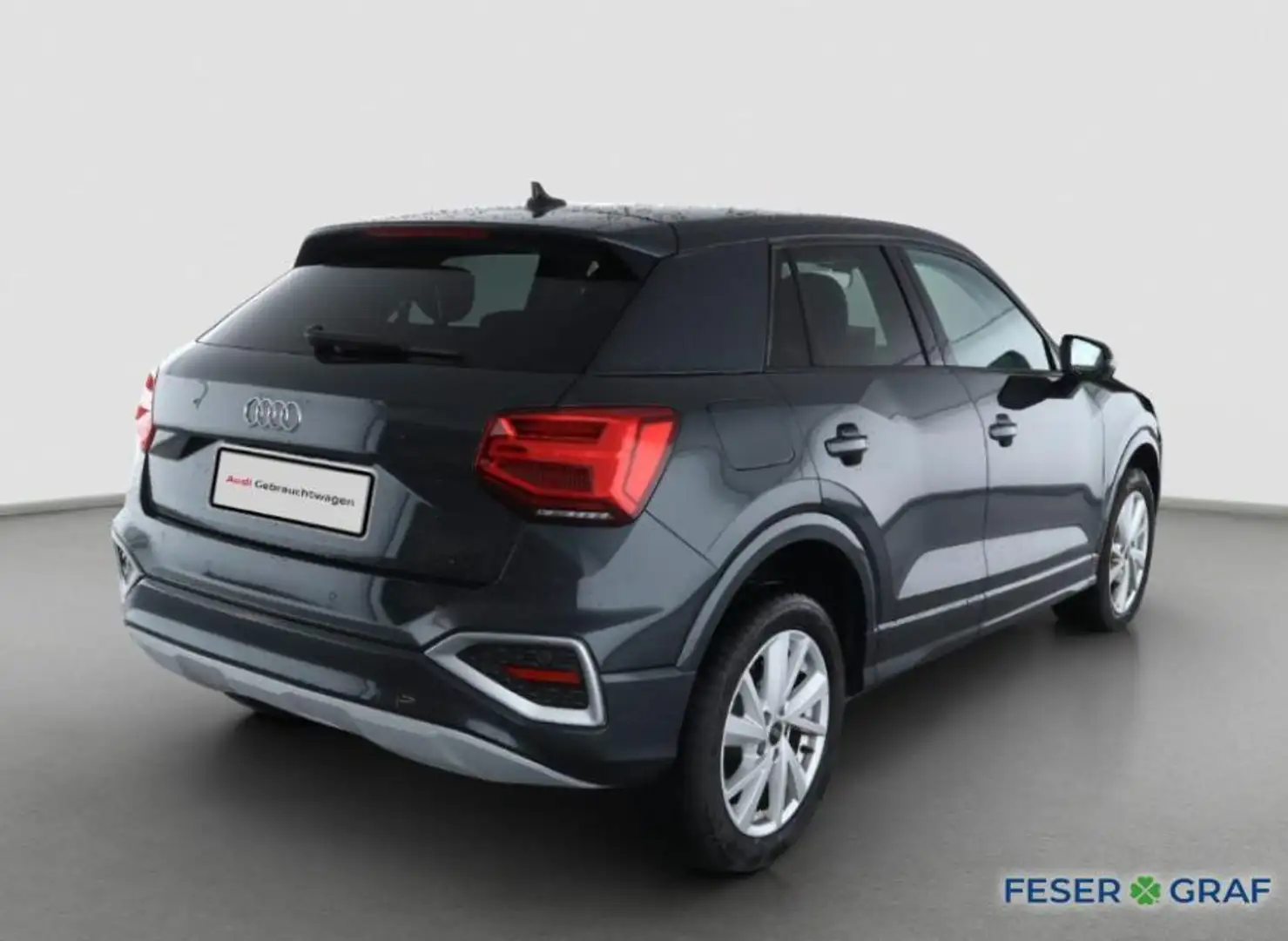 Audi Q2 35TFSI advanced S tronic Matrix-LED/Kamera/AHK/GRA Grau - 2