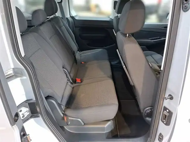 Volkswagen Caddy view 19