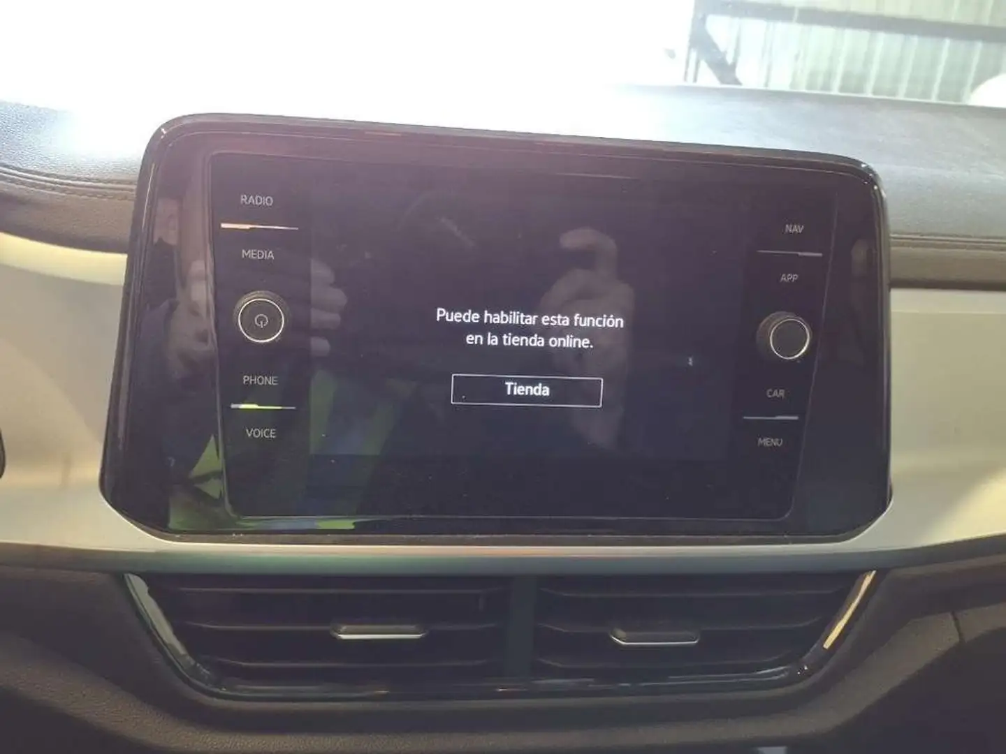 Volkswagen T-Roc 2.0TDI Life 85kW Blanco - 2