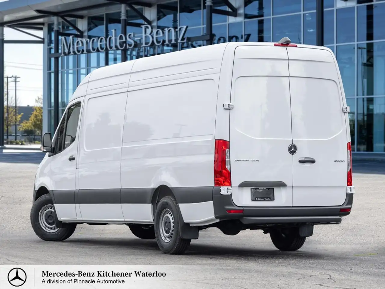 Mercedes-Benz Sprinter снимка Mercedes-Benz Sprinter