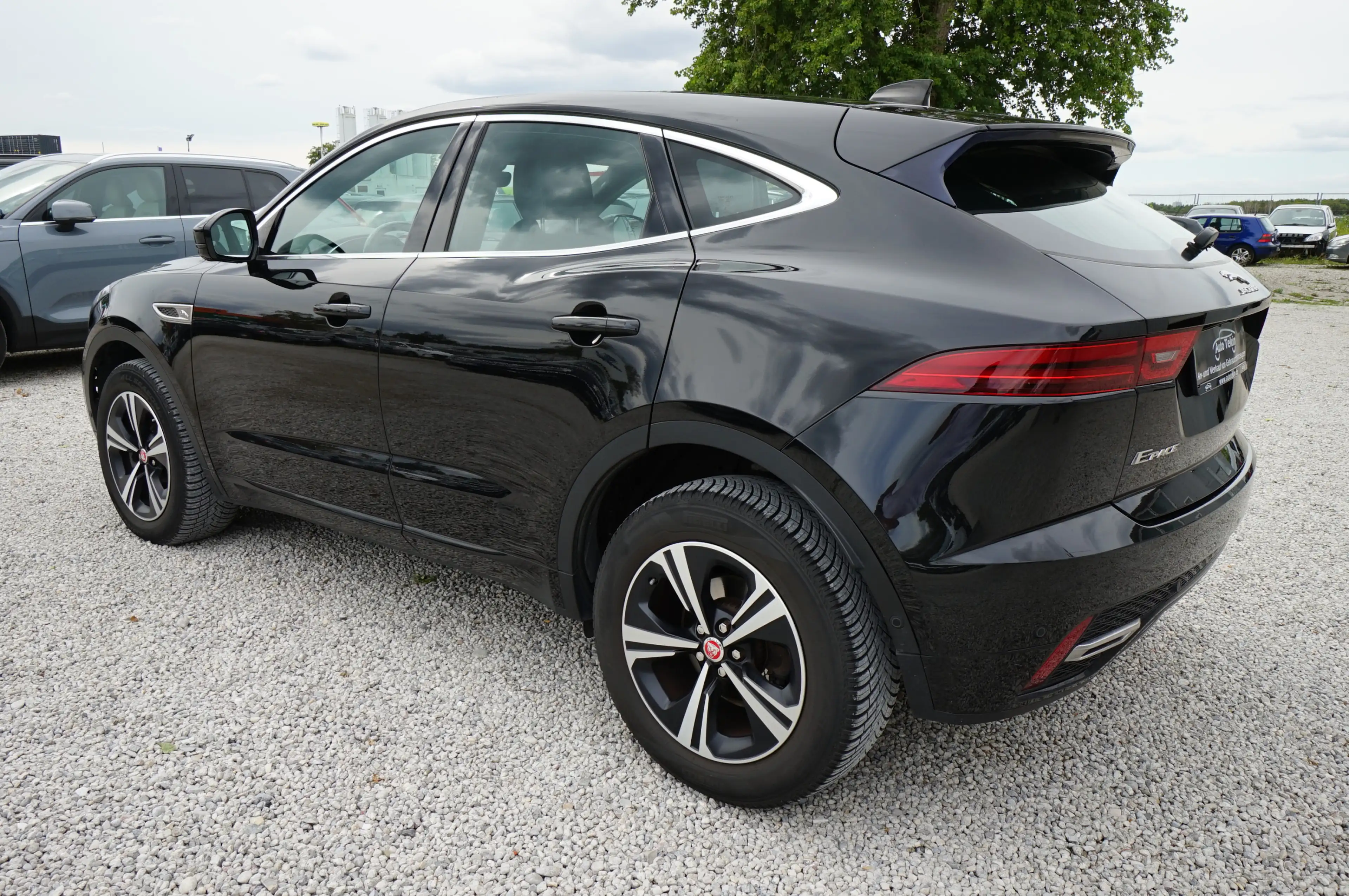 Jaguar E-Pace D165 R-Dynamic S AWD |360°| |ACC| |LED| — photo 7