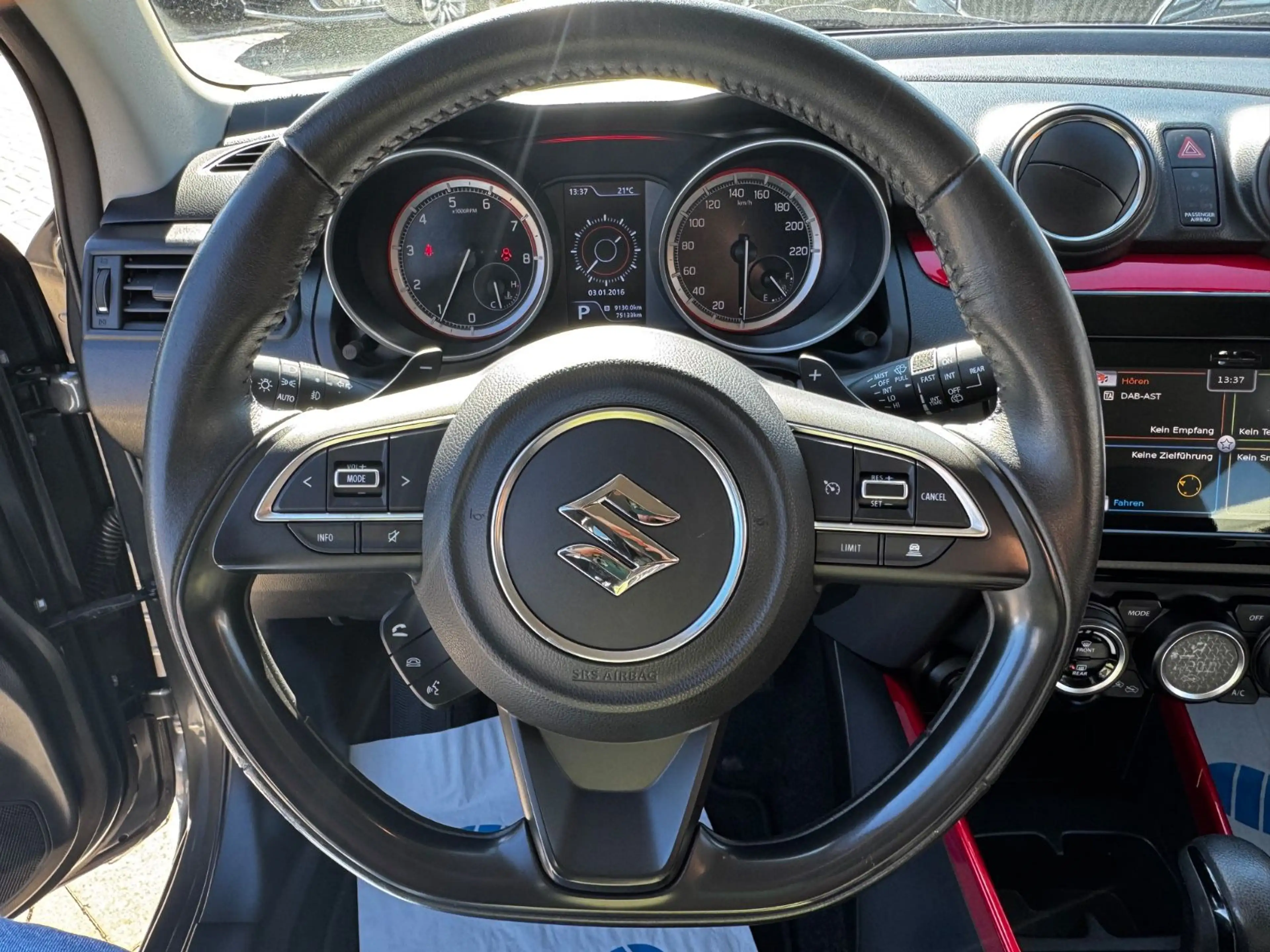Suzuki Swift Comfort+ 111PS Automatik *NAV*LED*ASS*KEY* — photo 12