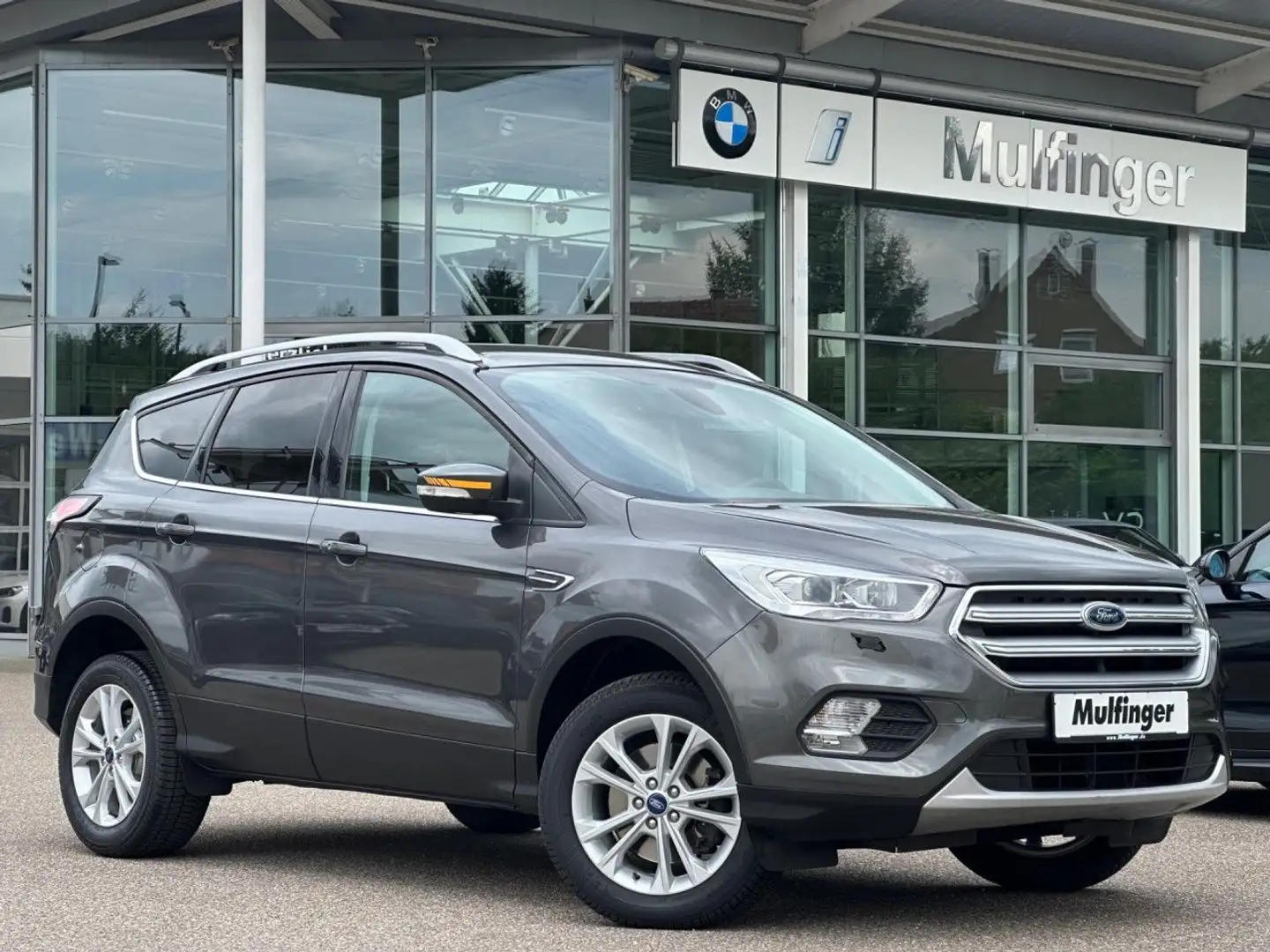 Ford Kuga 1.5 B&S 4x4 Navi SportSitz Kamera Lenkradh. Gris - 2