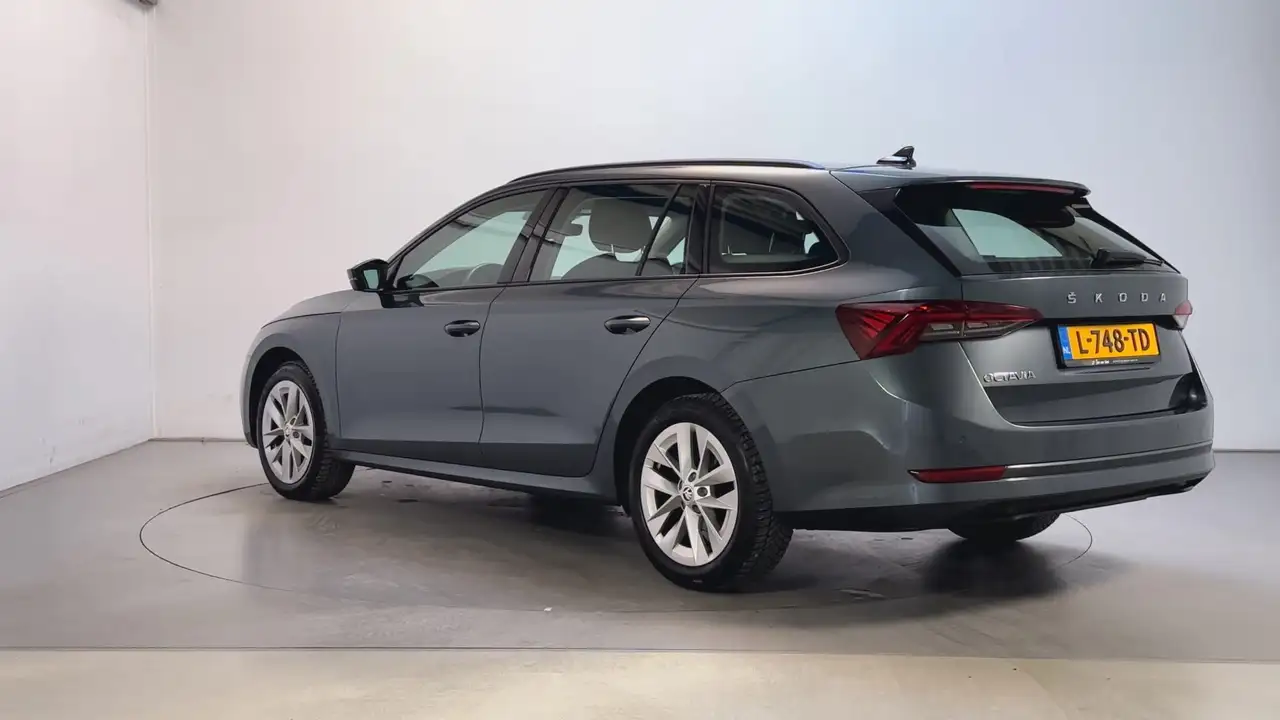 Skoda Octavia Combi 1.0 TSI Business Edition Virtual Cockpit Par, миниатюра 6