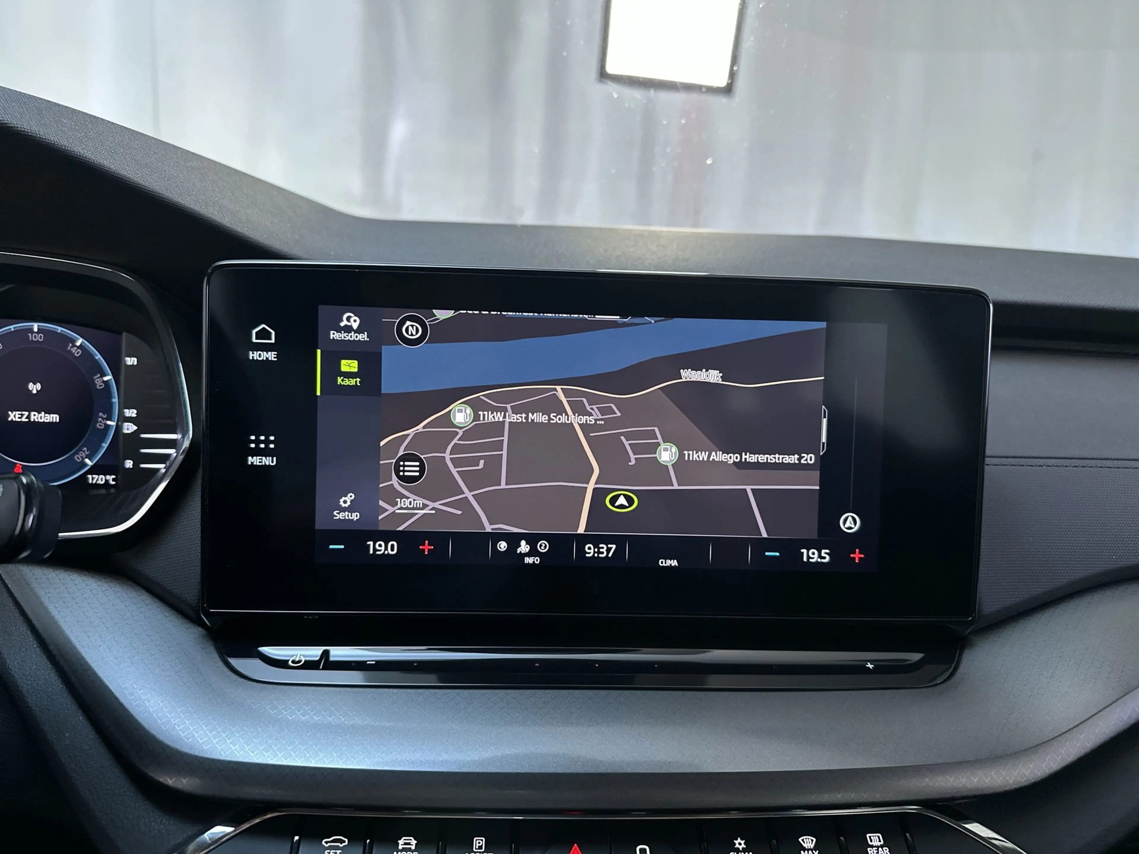 Skoda Octavia Combi 1.0 TSI Business Edition Virtual Cockpit Par — photo 9