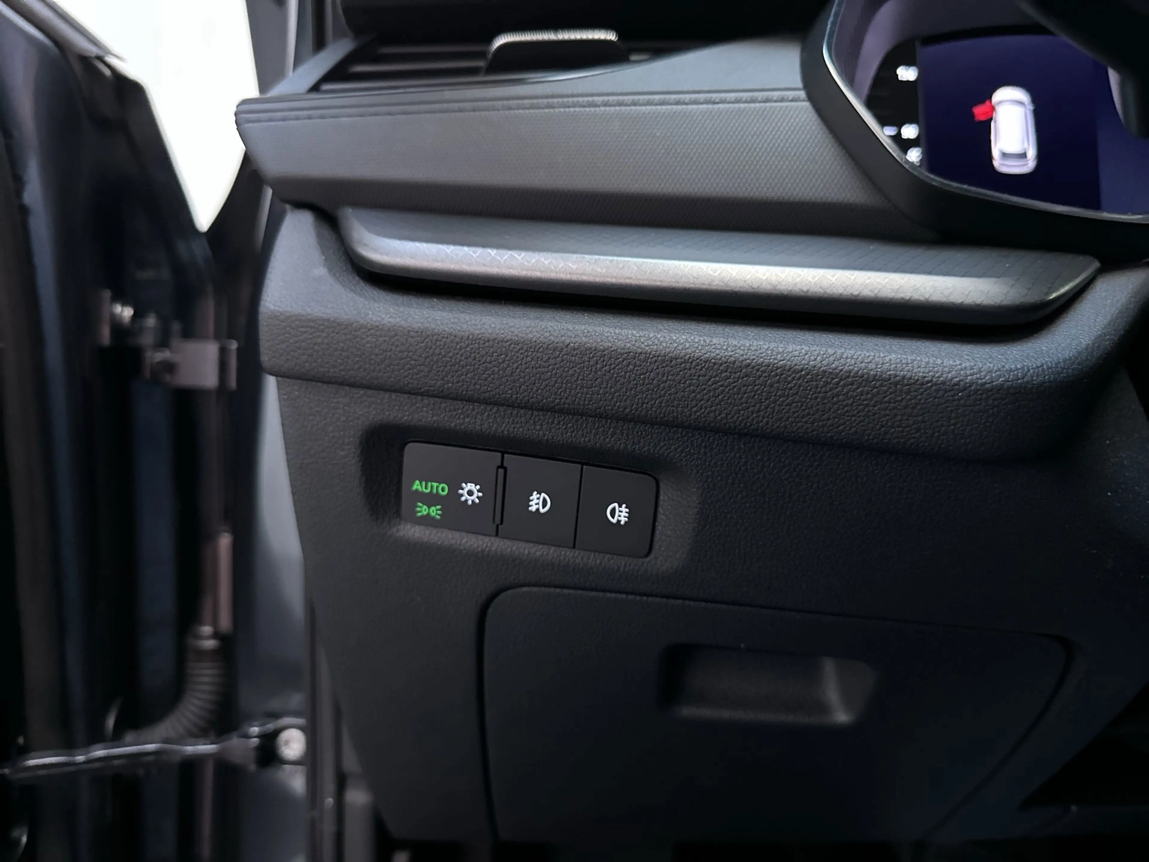 Skoda Octavia Combi 1.0 TSI Business Edition Virtual Cockpit Par — photo 23