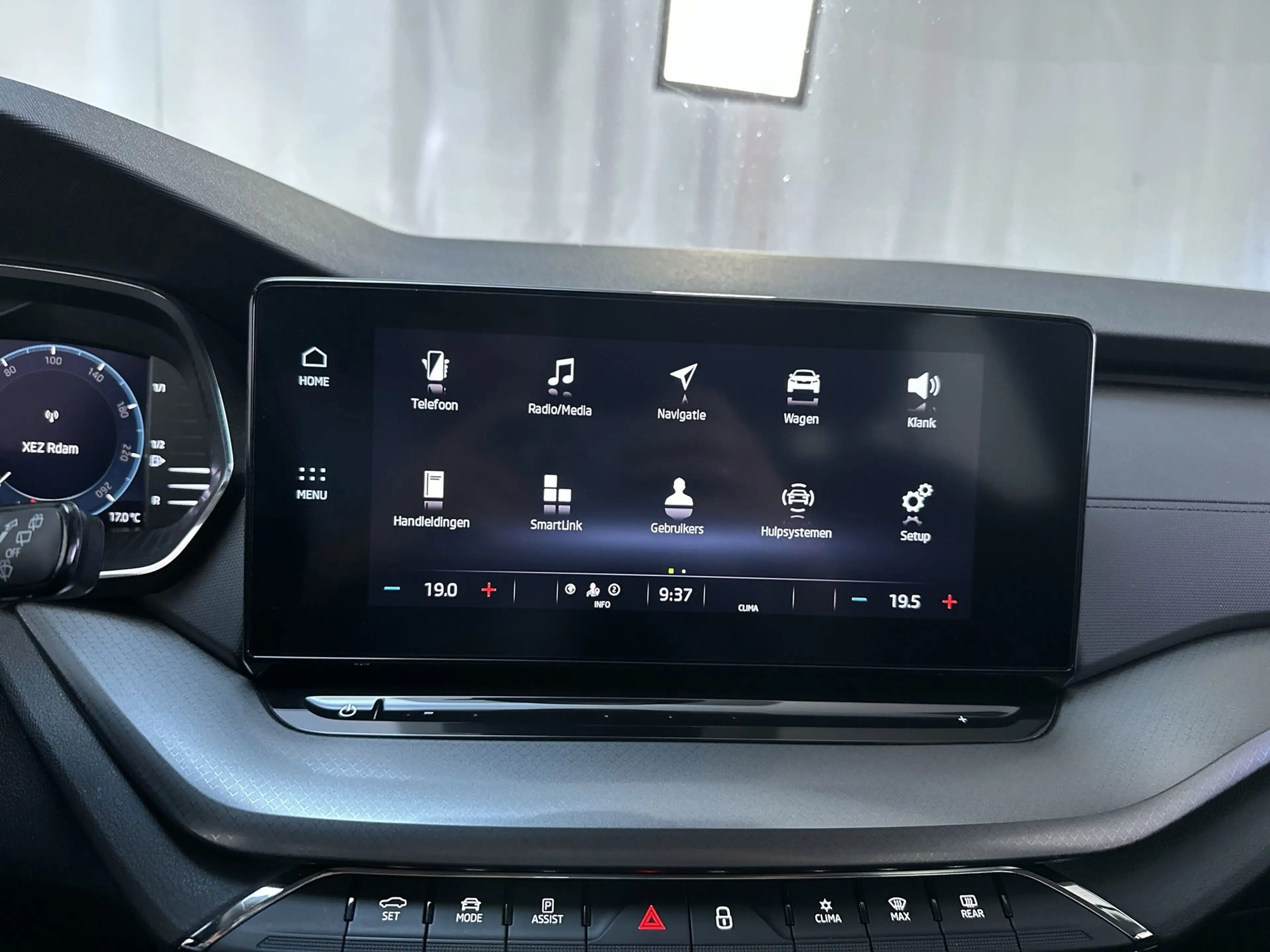 Skoda Octavia Combi 1.0 TSI Business Edition Virtual Cockpit Par — photo 13