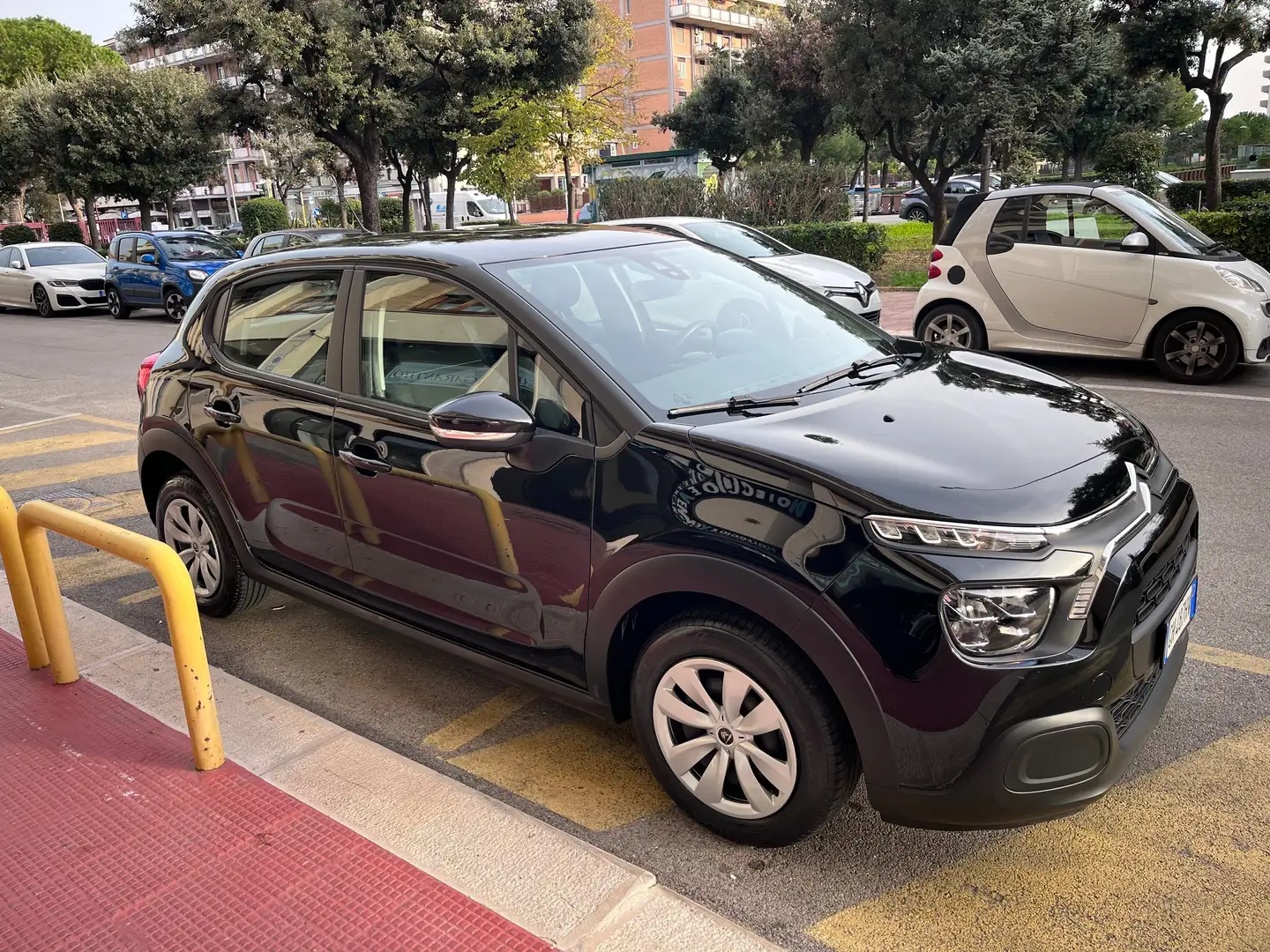 Citroen C3 1.2 puretech Feel Pack s Noir - 2