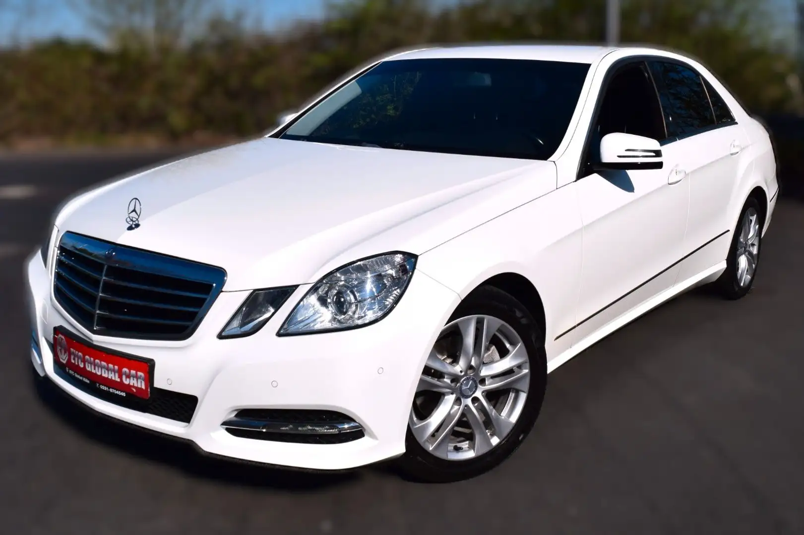 Mercedes-Benz E 200 CDI BlueEfficiency,Avantgarde,Navi,Teilled White - 1