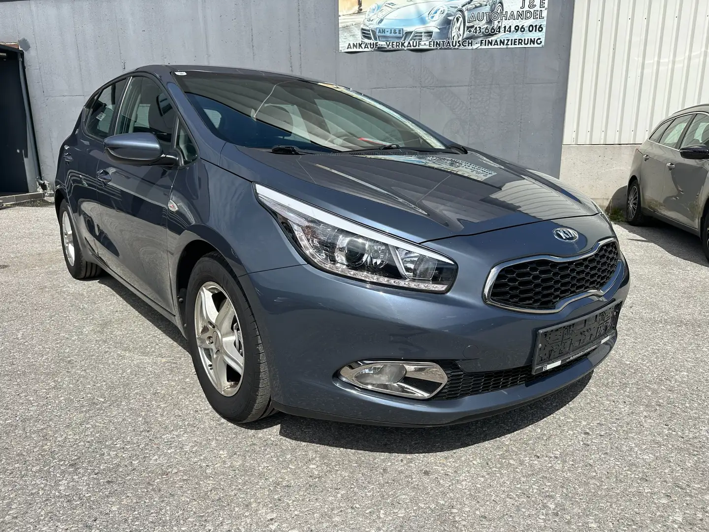 Kia Ceed / cee'd 1,4 CRDi Edition Pickerl 1/2027 Blau - 1
