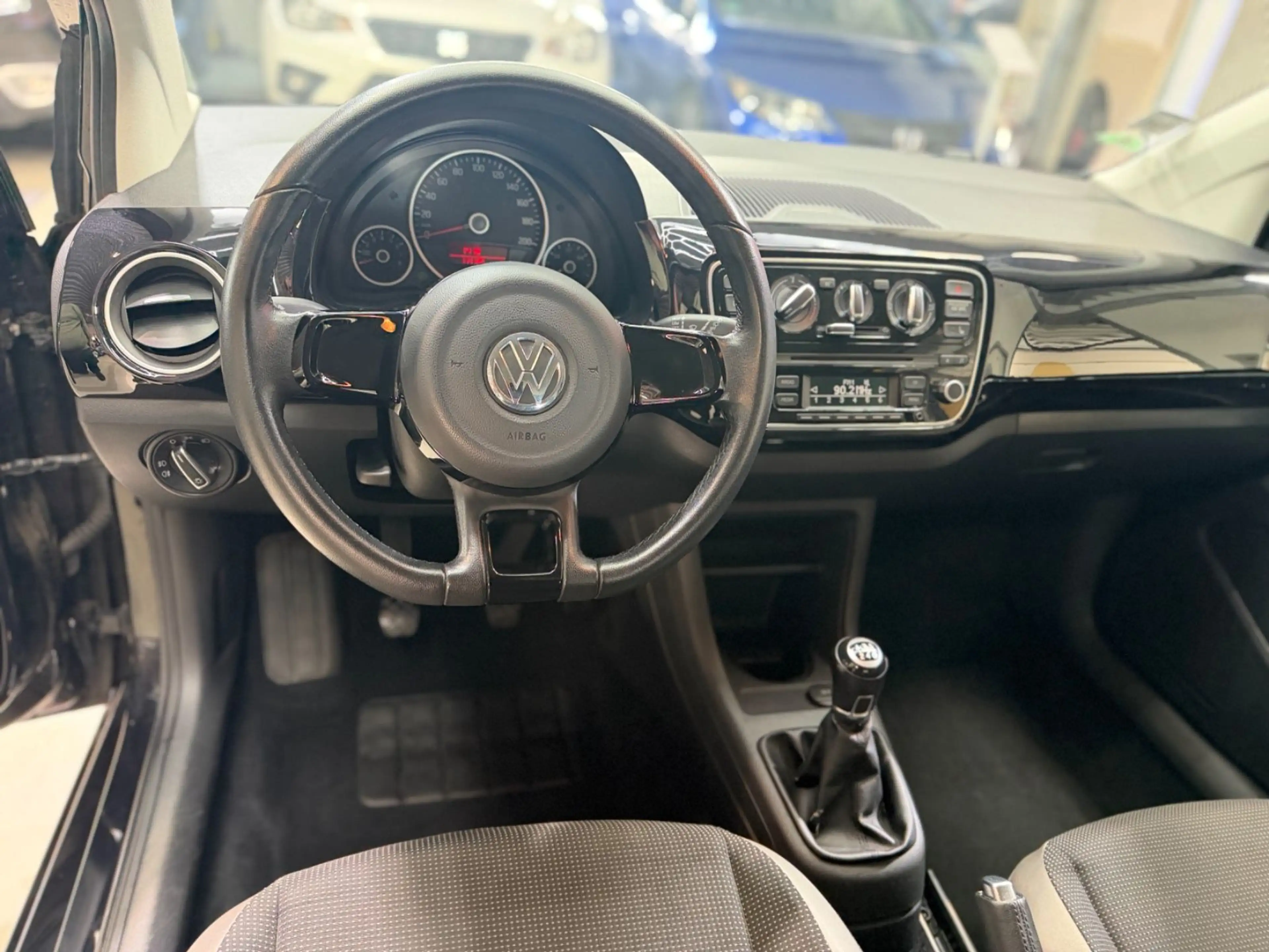 Volkswagen up! high Klima Sitzheizung — photo 14