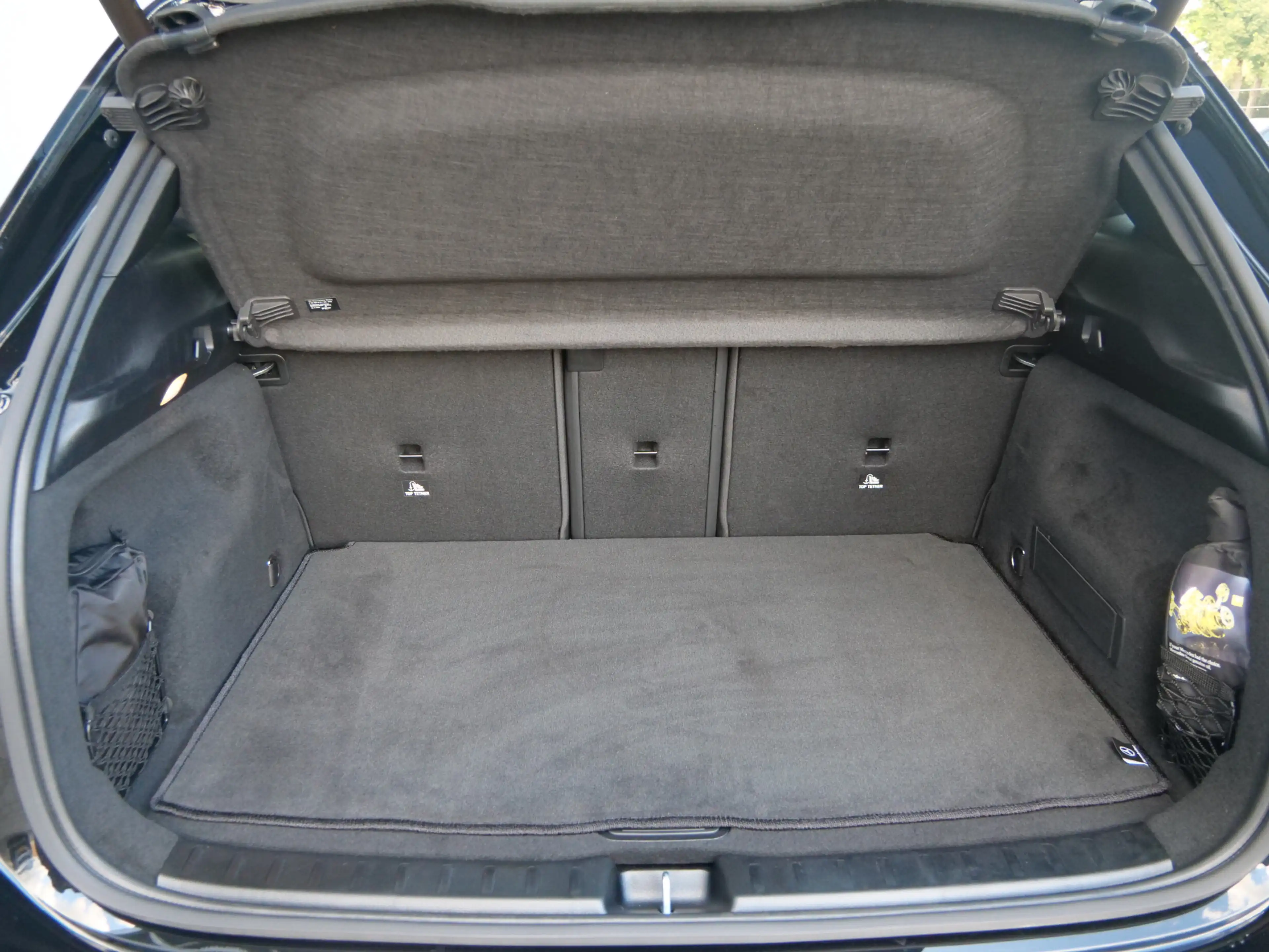 Mercedes-Benz GLA 180 AMG Line 136 Pk Automaat Navi / DAB / Pano-dak / C — photo 25