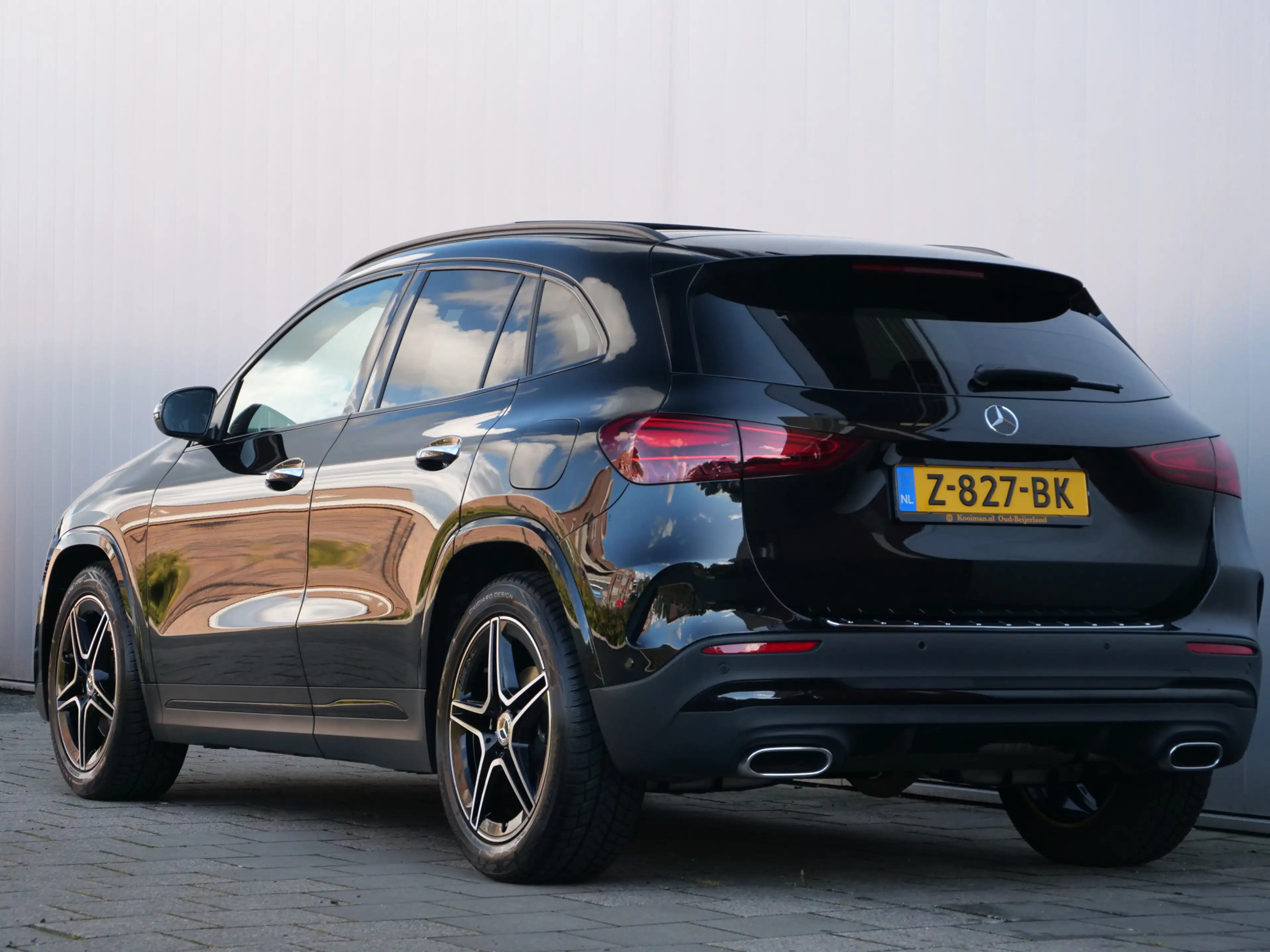 Mercedes-Benz GLA 180 AMG Line 136 Pk Automaat Navi / DAB / Pano-dak / C — photo 3