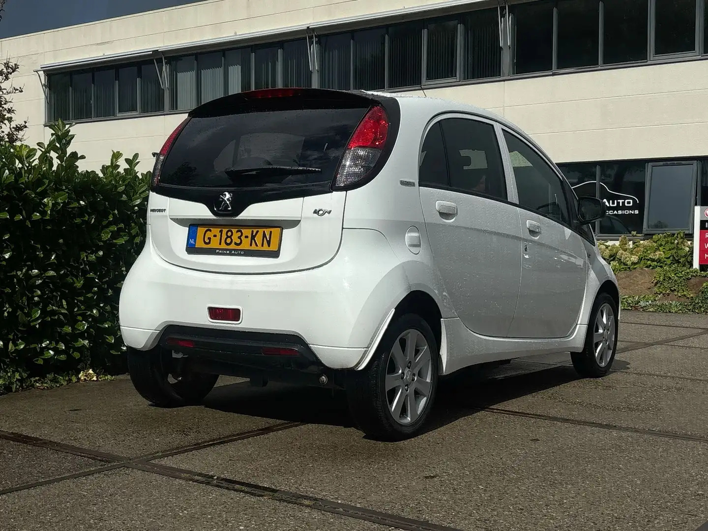 Peugeot iOn Active |AUTOMAAT|AIRCO|BLUETOOTH|SOH 99%|APK TOT 2 Weiß - 2