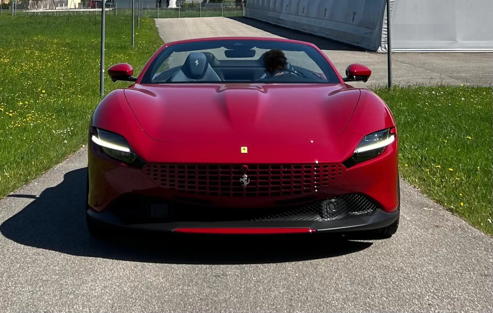 Ferrari Roma Spider/Pelle Carta da zucchero/Specifiche Uniche Piros - 2