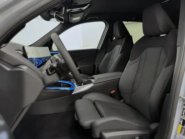BMW X3 view 13