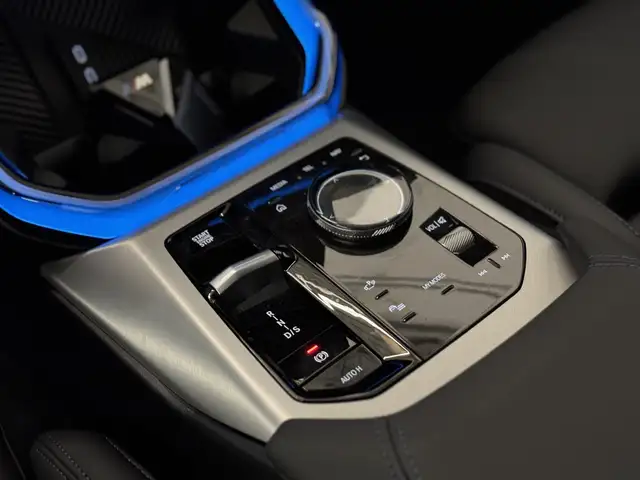 BMW X3 view 12