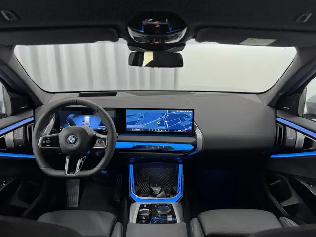 BMW X3 view 9